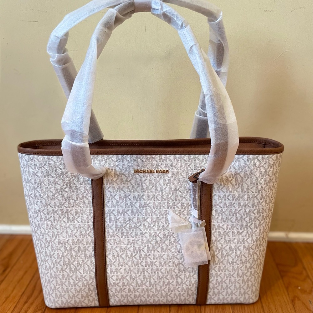 NWT Michael Kors Brown/Off White Large Sady tote bag